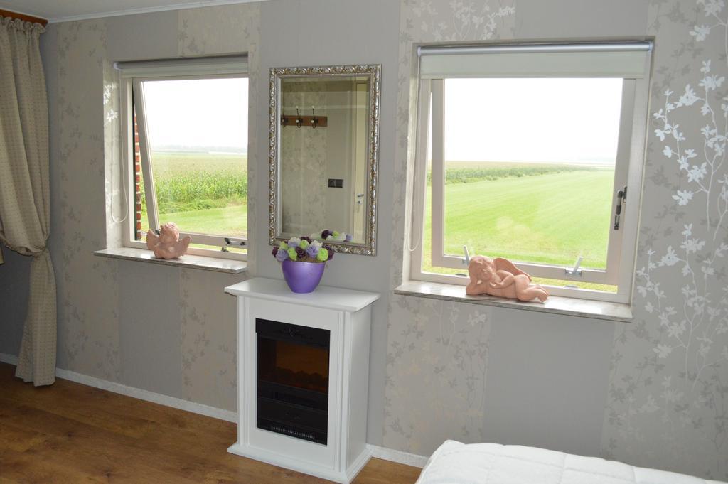 Bed and Breakfast Huize Ouwervelden Wouwsche Plantage Habitación foto